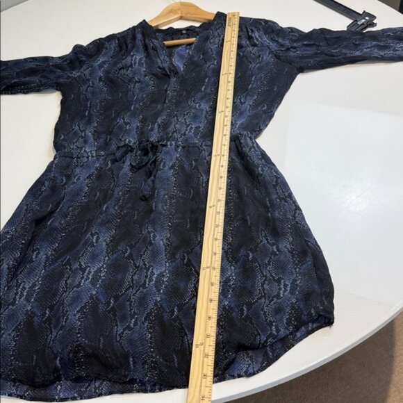 Babaton Midnight Blue Long Sleeve Silk Dress Size Small - Picture 6 of 7